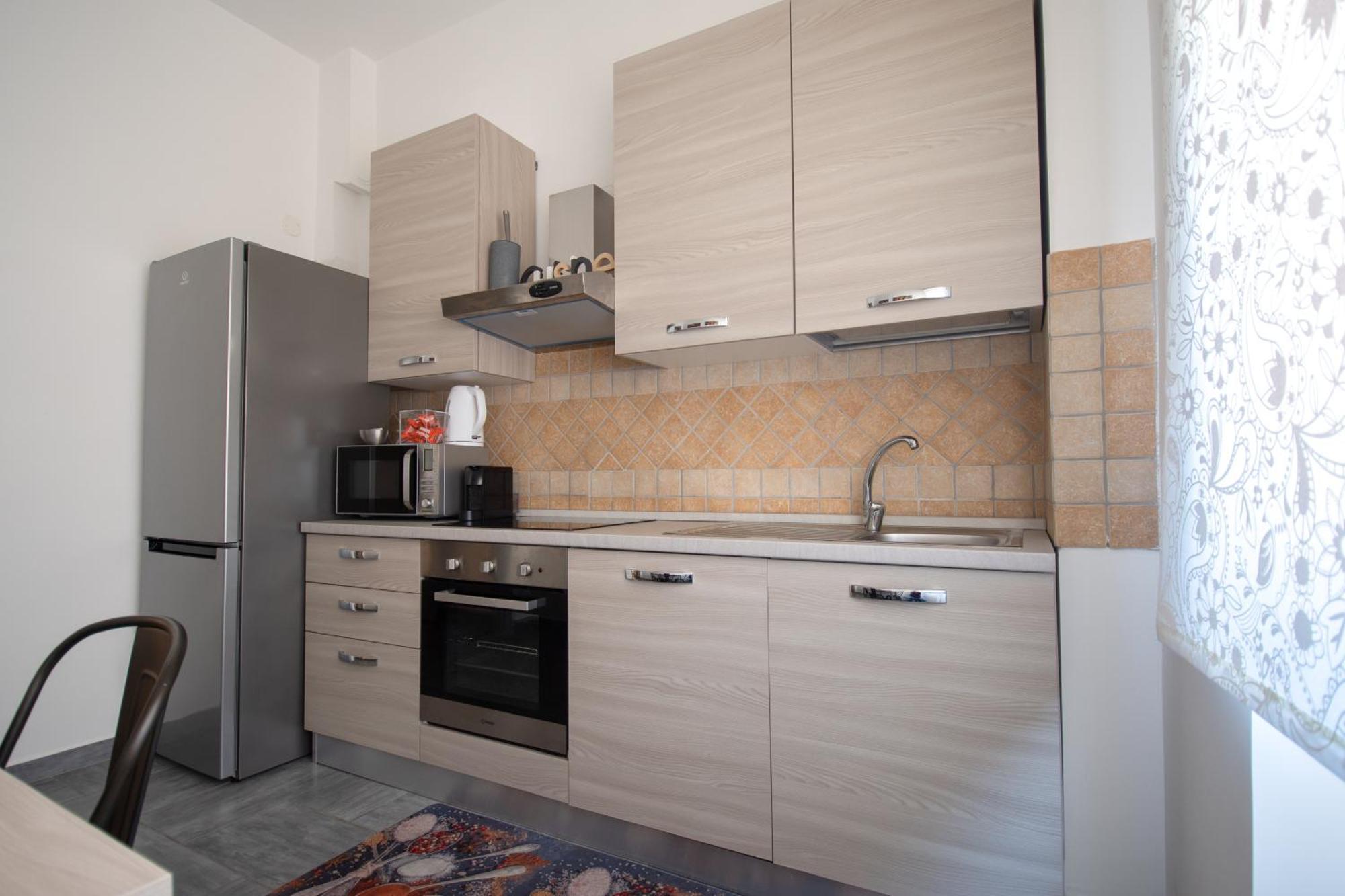 Casa Vacanze Family House Posizione Centralissima Civitavecchia Buitenkant foto
